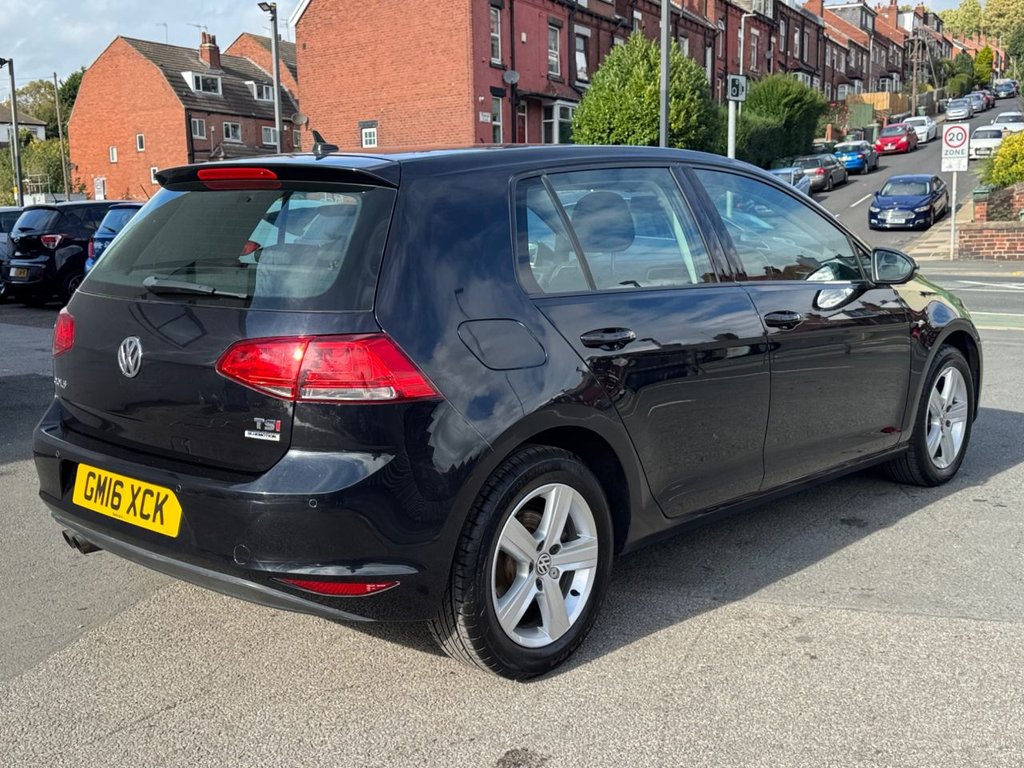 2016 Volkswagen Golf — image 3