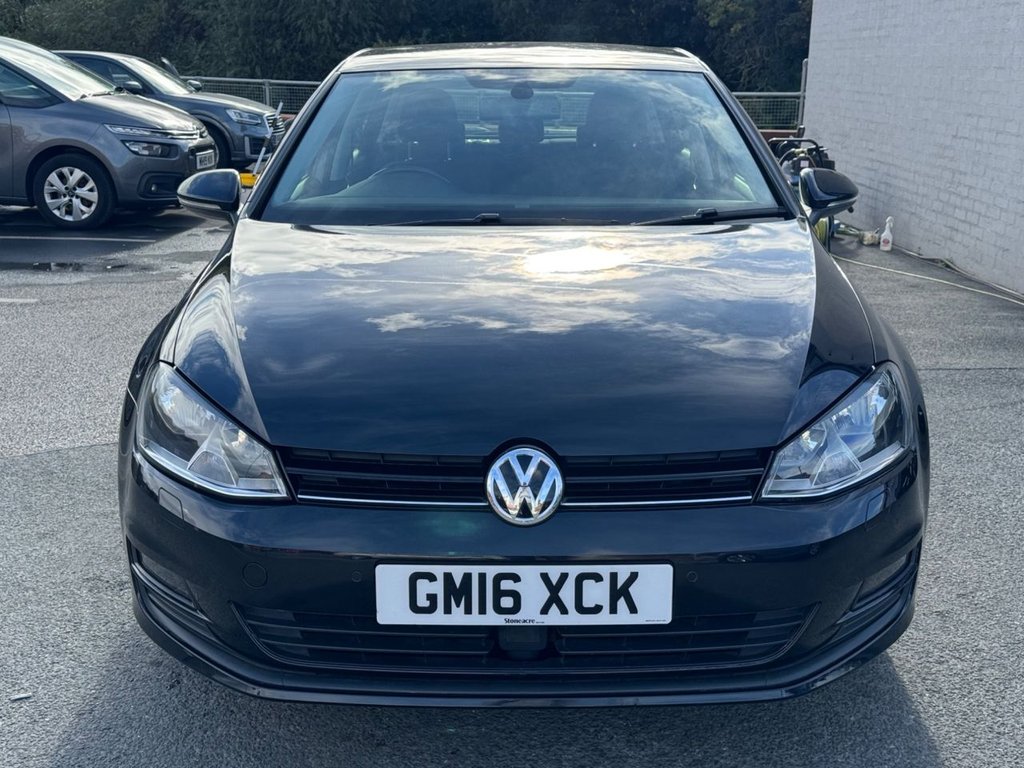 2016 Volkswagen Golf — image 8