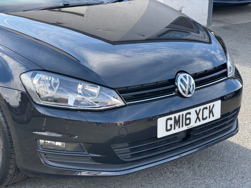 2016 Volkswagen Golf — image 9