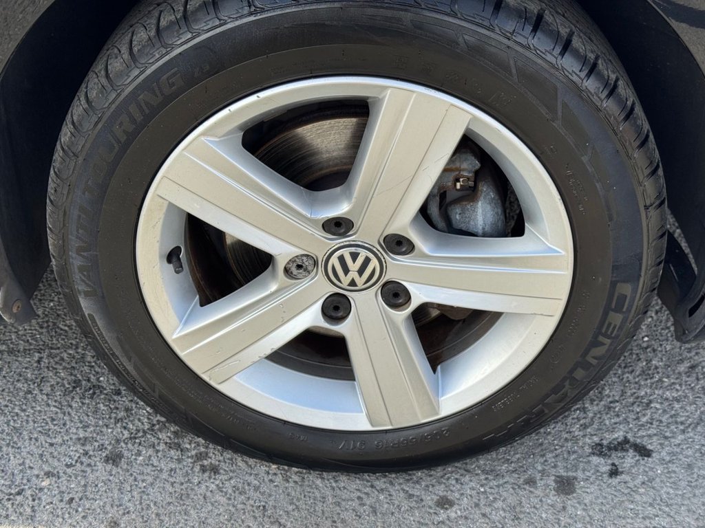 2016 Volkswagen Golf — image 13