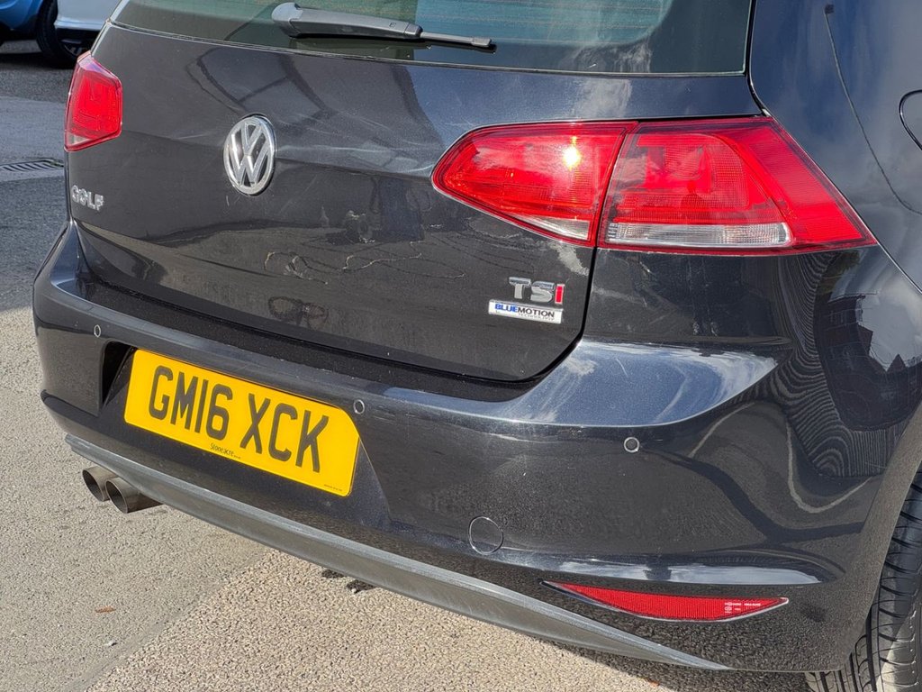2016 Volkswagen Golf — image 10