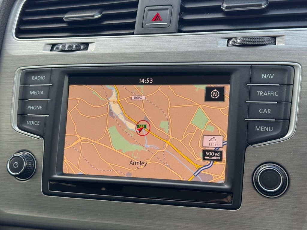 2016 Volkswagen Golf — image 27