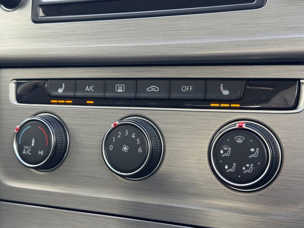 2016 Volkswagen Golf — image 33