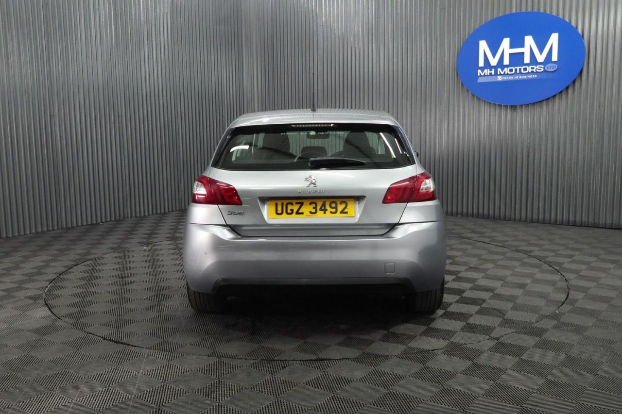 2015 PEUGEOT 1.6 ACTIVE 5 Dr Diesel Hatchback Manual Euro 5 2 KEYS / SAT NAV / 1 LADY OW - vehicle photo 6 for sale on PureCar