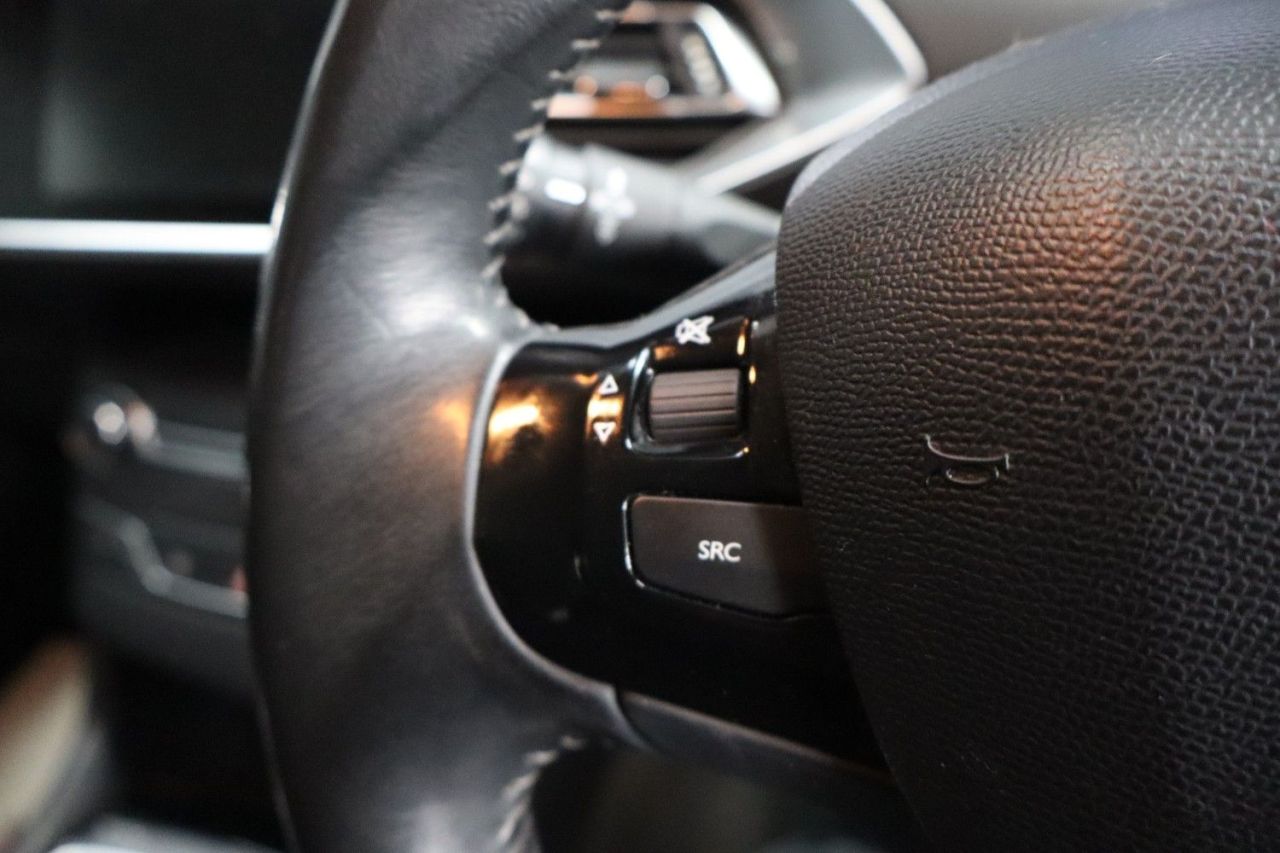 2015 PEUGEOT 1.6 ACTIVE 5 Dr Diesel Hatchback Manual Euro 5 2 KEYS / SAT NAV / 1 LADY OW - vehicle photo 34 for sale on PureCar