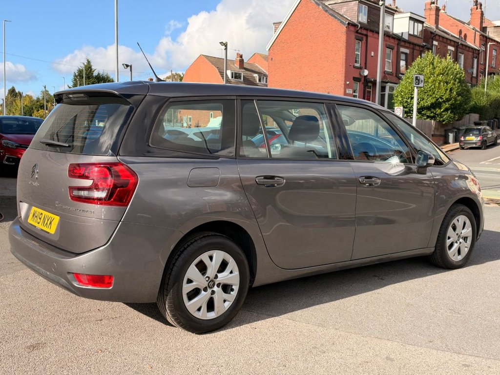 2019 Citroen Grand C4 Spacetourer — image 3