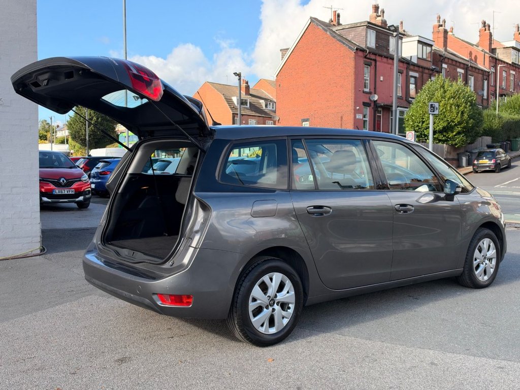 2019 Citroen Grand C4 Spacetourer — image 16
