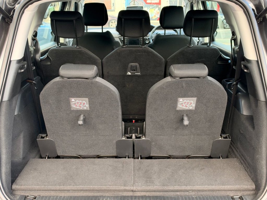2019 Citroen Grand C4 Spacetourer — image 18