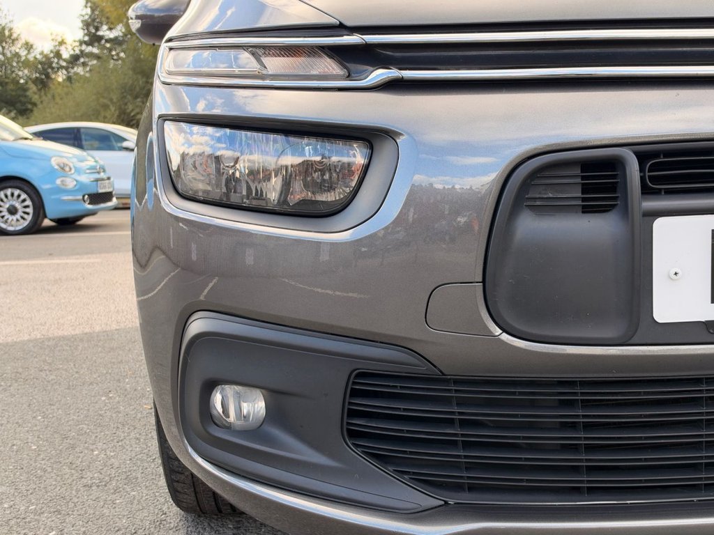 2019 Citroen Grand C4 Spacetourer — image 21