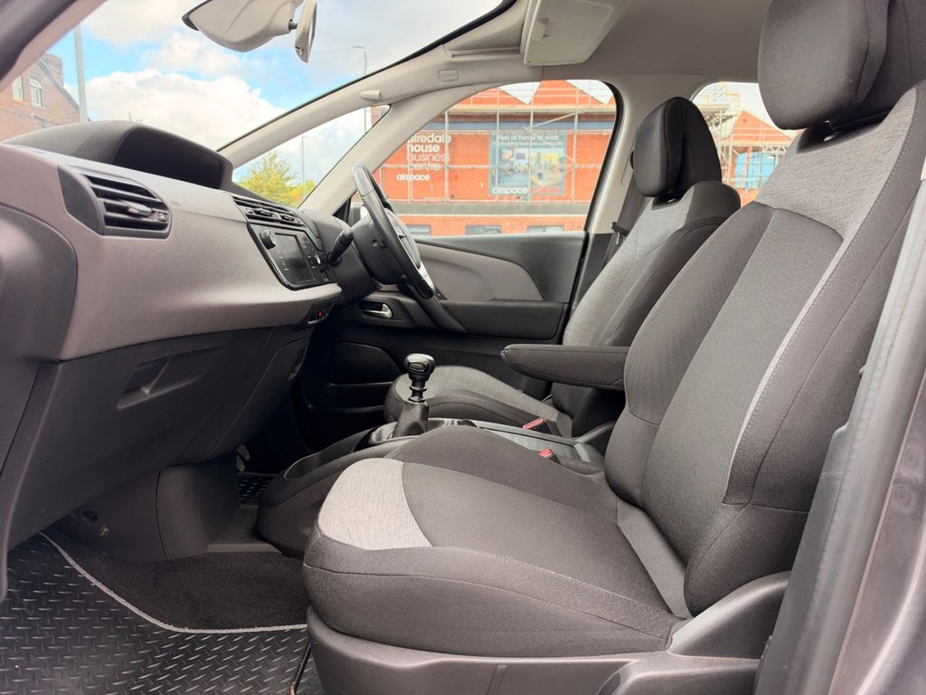 2019 Citroen Grand C4 Spacetourer — image 26