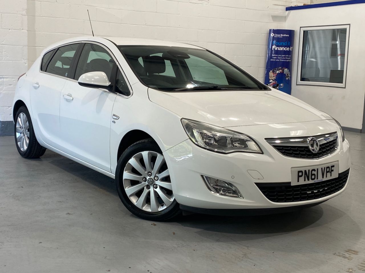 2011 Vauxhall Astra