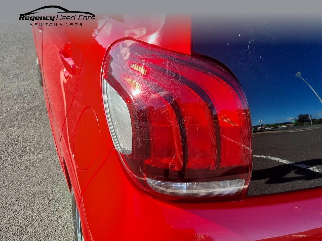 2021 PEUGEOT 1.0 Allure Euro 6 (s/s) 5dr - vehicle photo 16 for sale on PureCar
