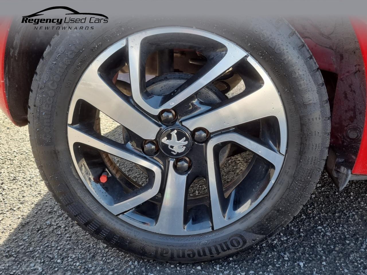 2021 PEUGEOT 1.0 Allure Euro 6 (s/s) 5dr - vehicle photo 11 for sale on PureCar