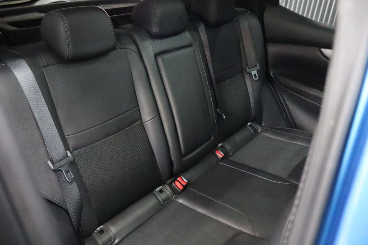 2018 NISSAN QASHQAI 1.5 dCi Tekna SUV 5dr Diesel Manual Euro 6 (s/s) (110 ps) LONG MOT / 360 DE - vehicle photo 27 for sale on PureCar