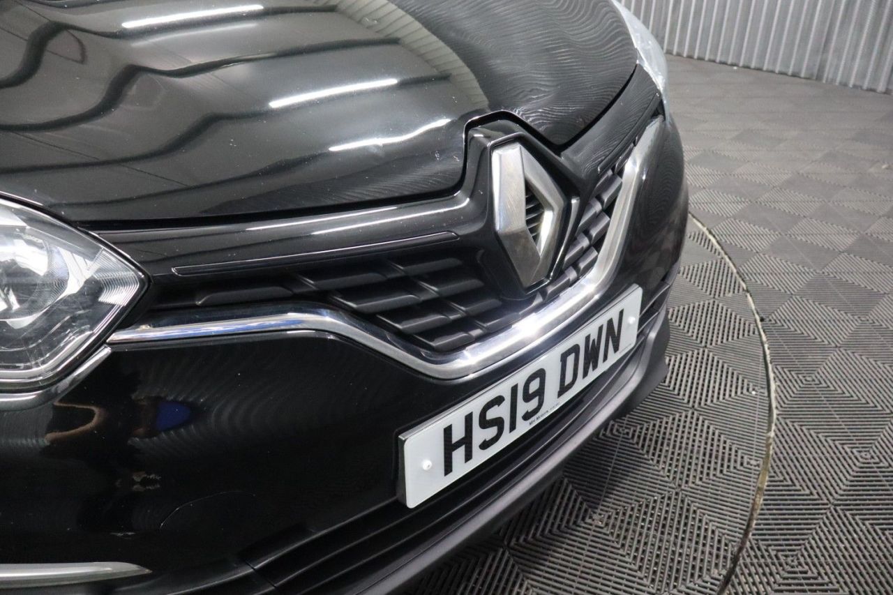 2019 RENAULT CAPTUR 1.5 dCi ENERGY Iconic SUV 5dr Diesel Manual Euro 6 (s/s) (90 ps) LONG MOT / - vehicle photo 13 for sale on PureCar