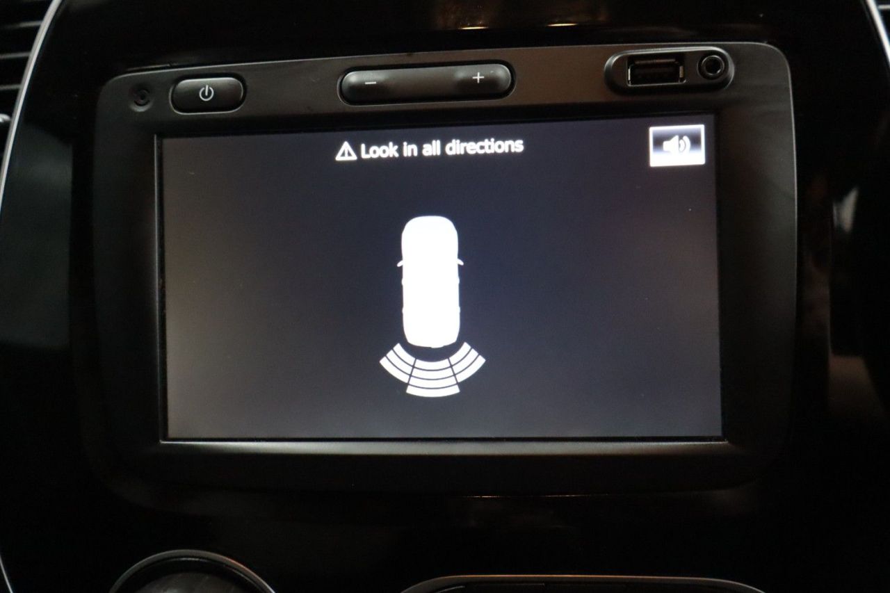 2019 RENAULT CAPTUR 1.5 dCi ENERGY Iconic SUV 5dr Diesel Manual Euro 6 (s/s) (90 ps) LONG MOT / - vehicle photo 36 for sale on PureCar