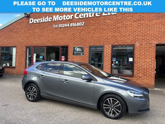 2018 Volvo V40