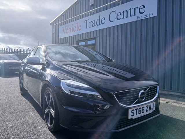 2017 Volvo V40