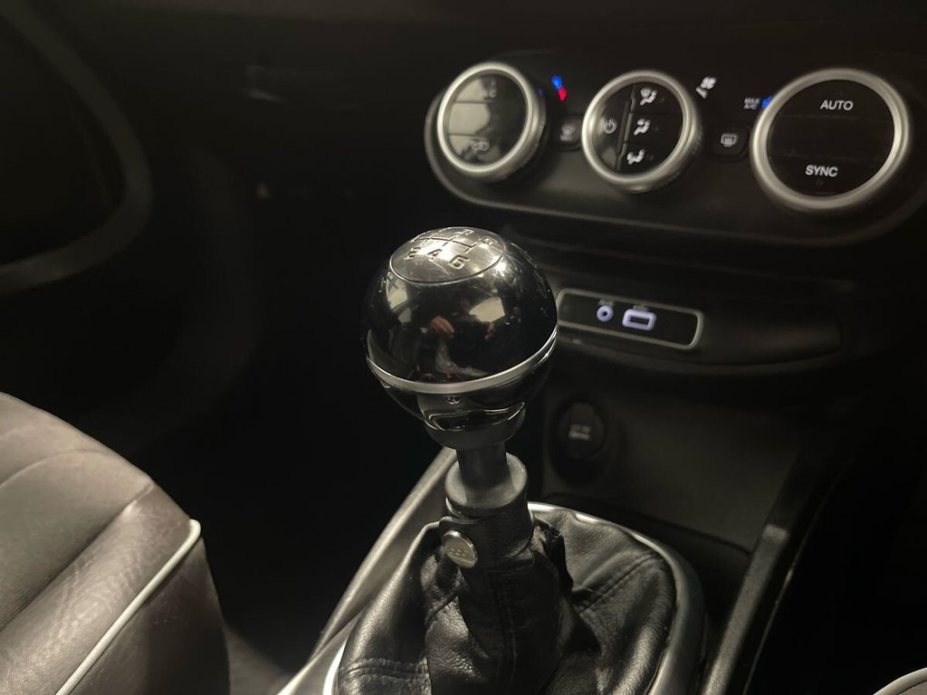 2015 Fiat 500X — image 12