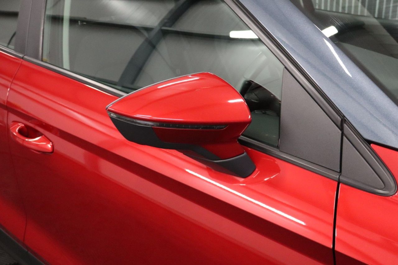 2019 SEAT ARONA 1.6 TDI SE Technology Lux SUV 5dr Diesel Manual Euro 6 (s/s) (115 ps) JUST - vehicle photo 11 for sale on PureCar