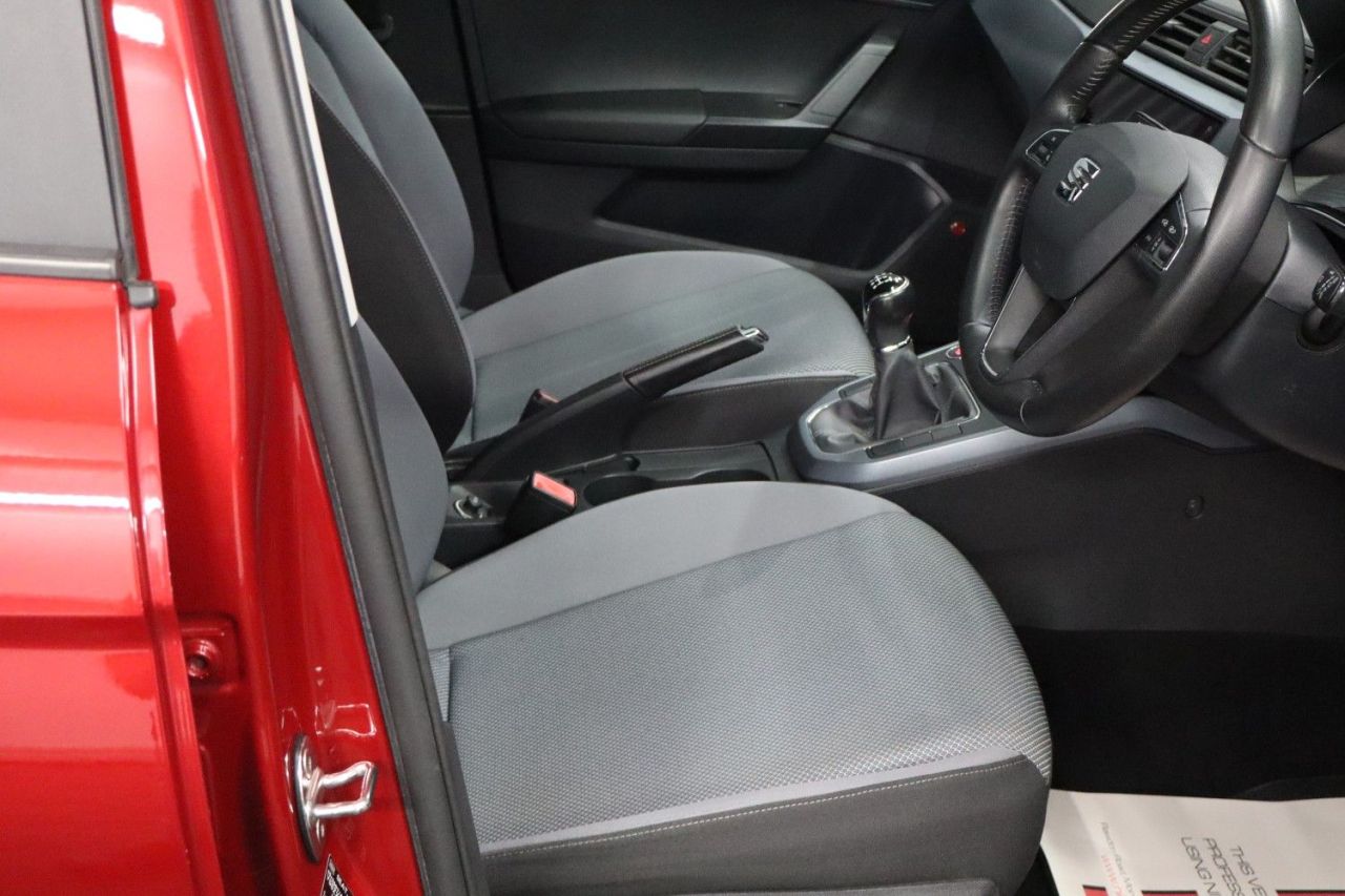2019 SEAT ARONA 1.6 TDI SE Technology Lux SUV 5dr Diesel Manual Euro 6 (s/s) (115 ps) JUST - vehicle photo 24 for sale on PureCar