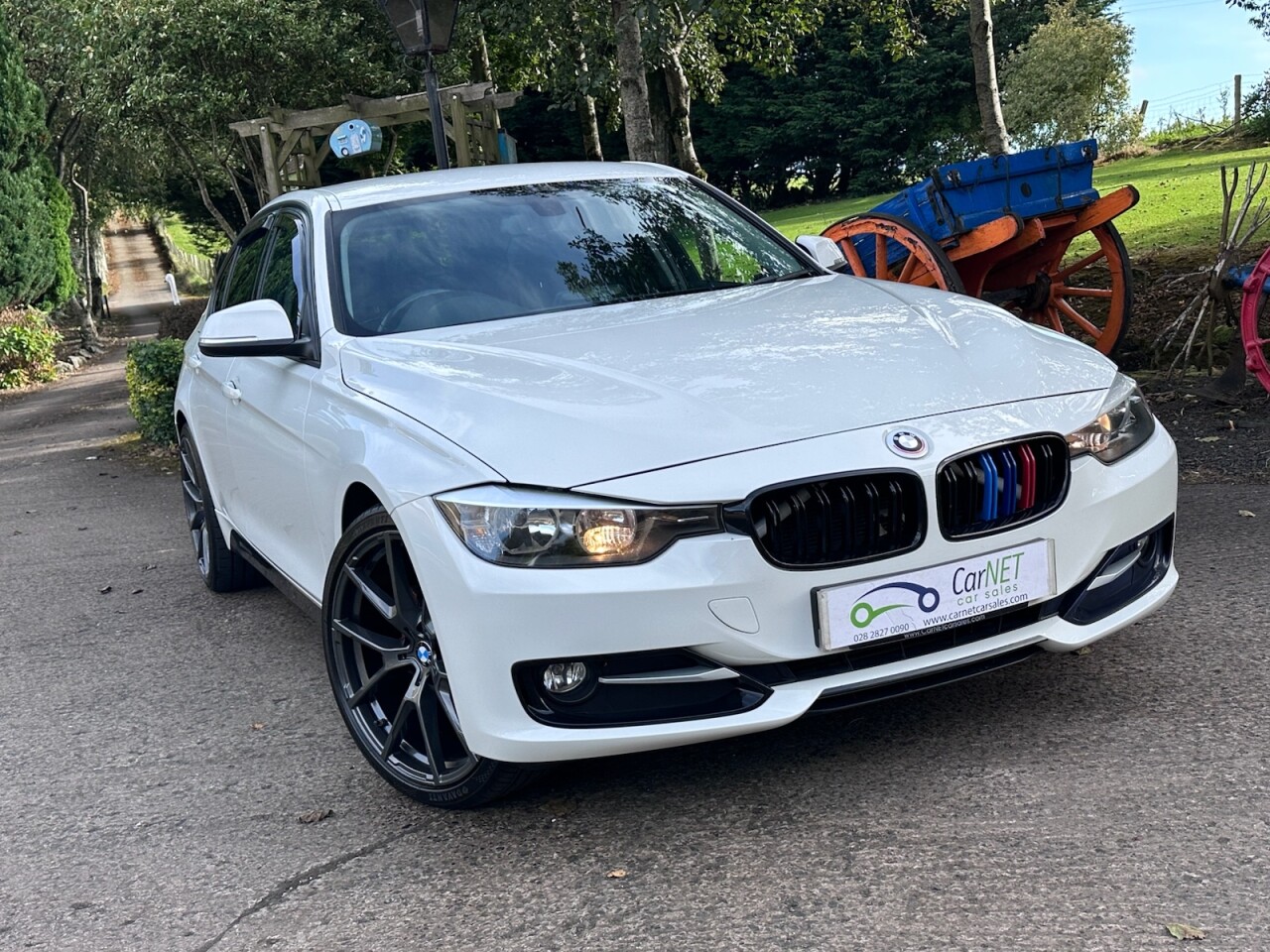 2015 BMW 3 SERIES 2.0 318d BluePerformance Sport Saloon 4dr Diesel Auto Euro 6 (s/s) (143 ps) - vehicle photo 7 for sale on PureCar