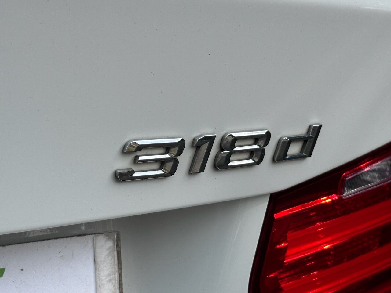 2015 BMW 3 SERIES 2.0 318d BluePerformance Sport Saloon 4dr Diesel Auto Euro 6 (s/s) (143 ps) - vehicle photo 34 for sale on PureCar