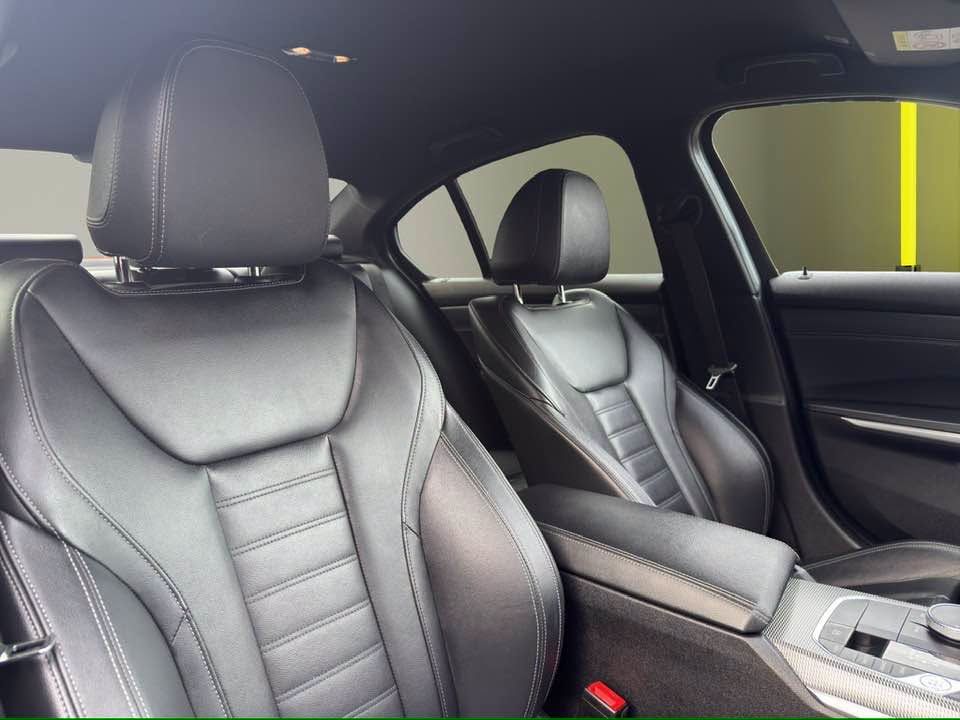 2019 BMW 3 SERIES 2.0 320d M Sport Saloon 4dr Diesel Auto Euro 6 (s/s) (190 ps) - vehicle photo 10 for sale on PureCar