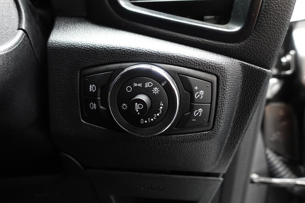 2018 Ford EcoSport — image 28