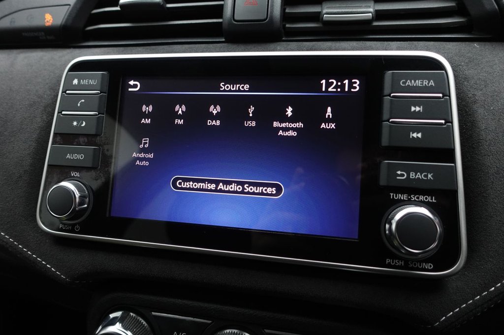 2019 Nissan Micra — image 17