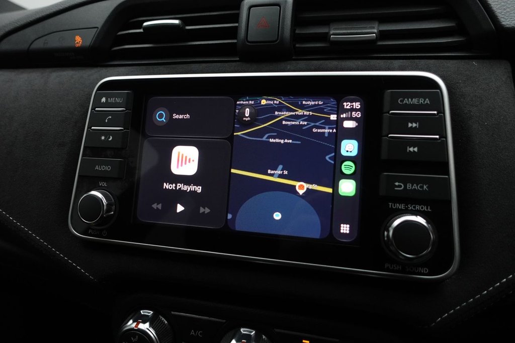 2019 Nissan Micra — image 14