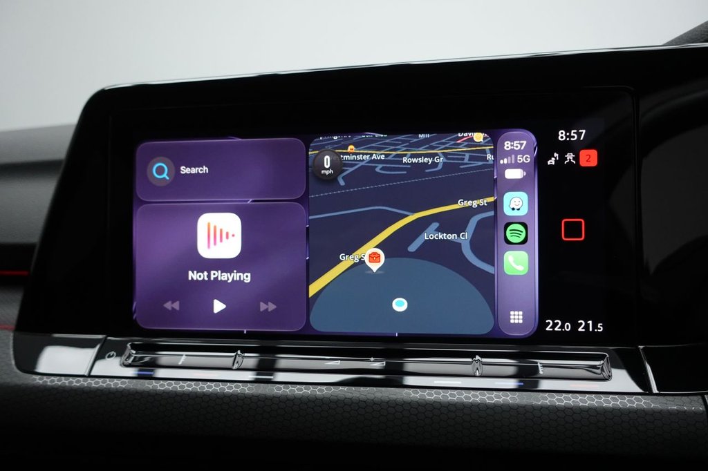 2021 Volkswagen Golf — image 13