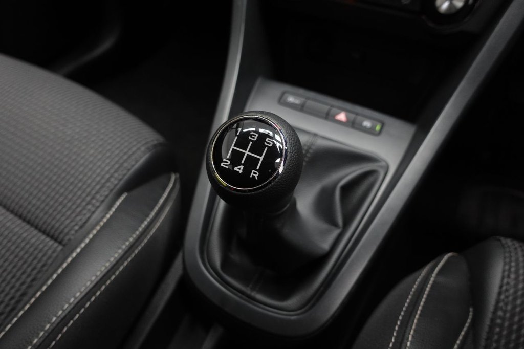 2023 MG MG3 — image 25