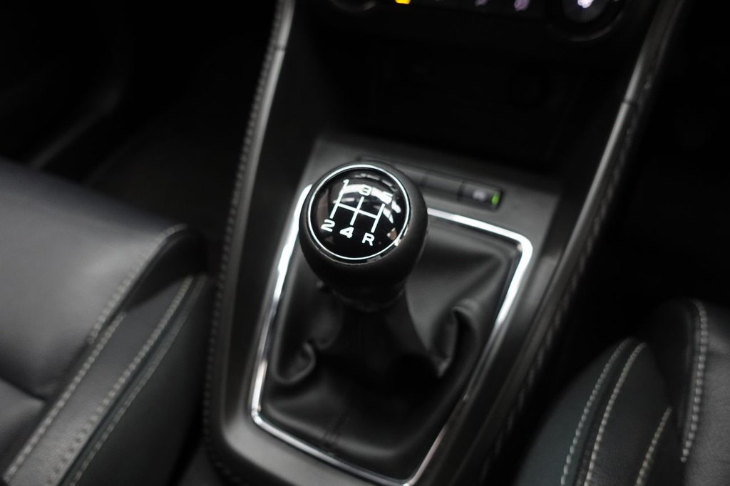 2019 MG MG ZS — image 21