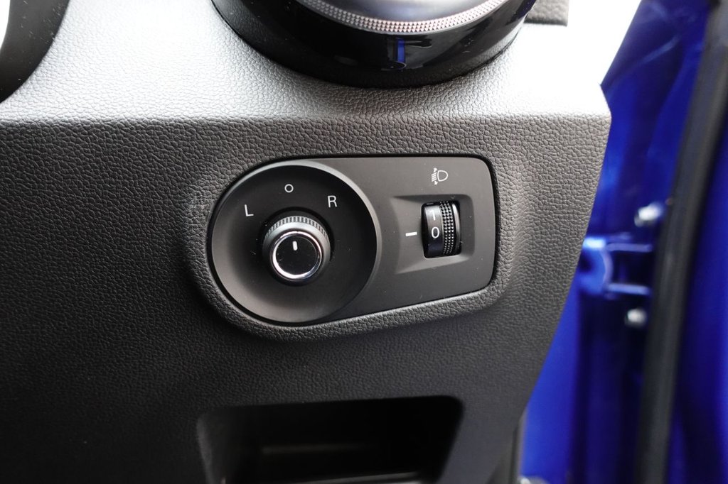 2019 MG MG ZS — image 22