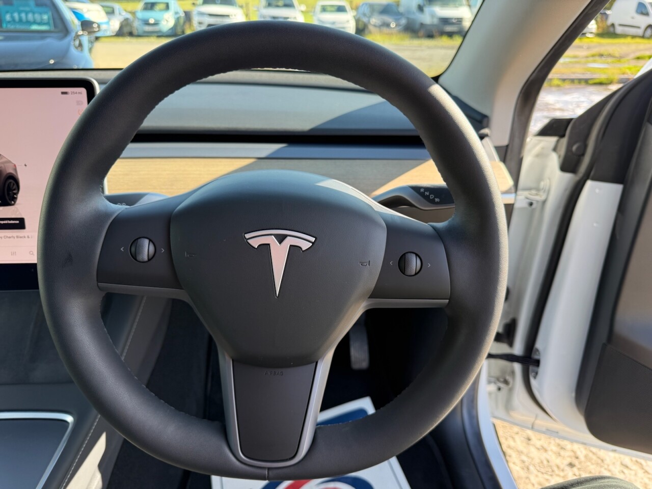 2022 TESLA MODEL Y (Dual Motor) Long Range SUV 5dr Electric Auto 4WDE (384 bhp) - vehicle photo 15 for sale on PureCar