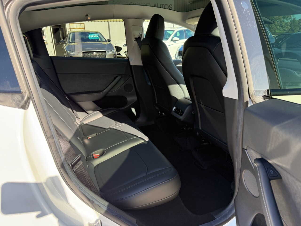 2022 TESLA MODEL Y (Dual Motor) Long Range SUV 5dr Electric Auto 4WDE (384 bhp) - vehicle photo 21 for sale on PureCar