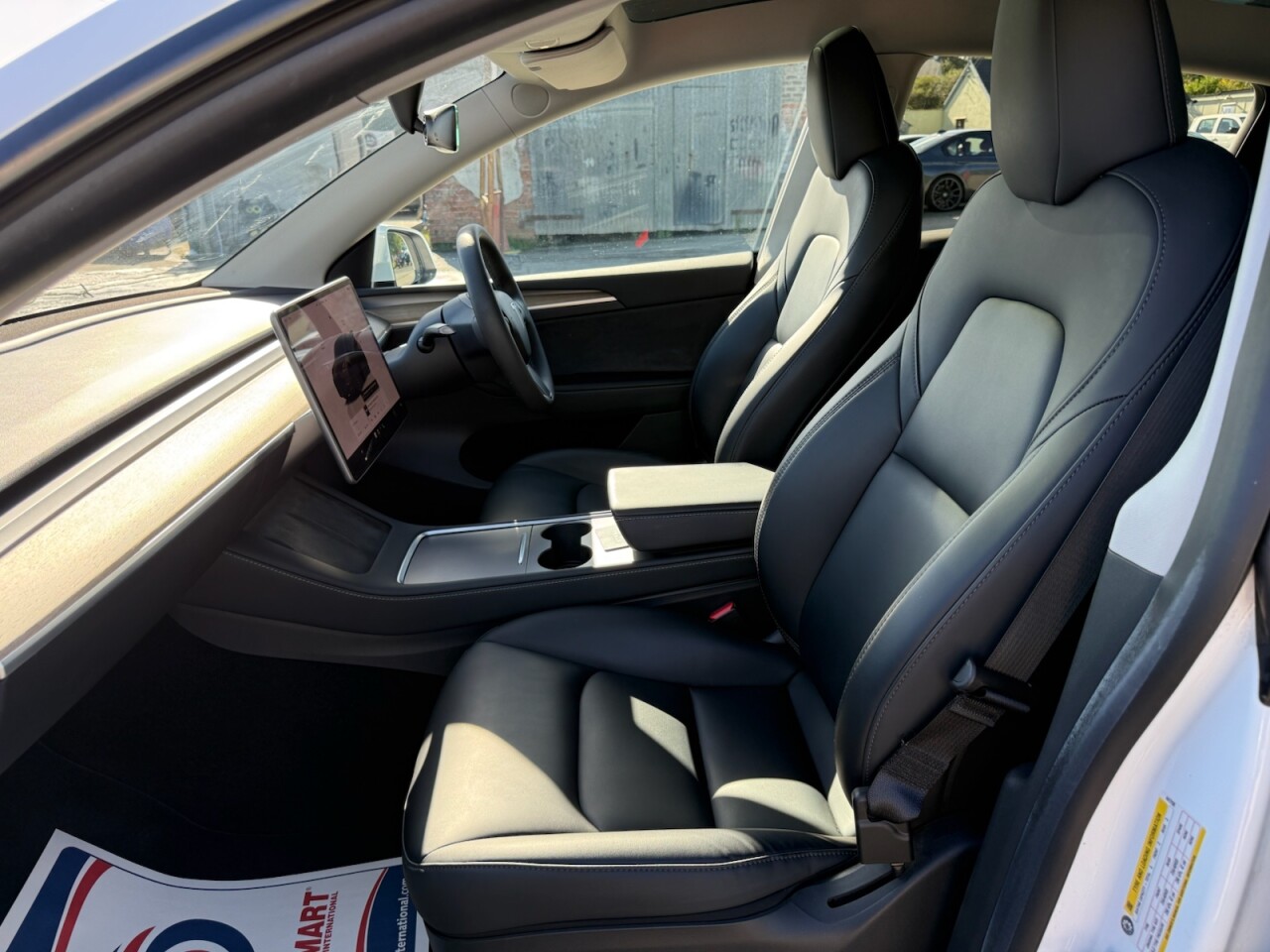 2022 TESLA MODEL Y (Dual Motor) Long Range SUV 5dr Electric Auto 4WDE (384 bhp) - vehicle photo 25 for sale on PureCar