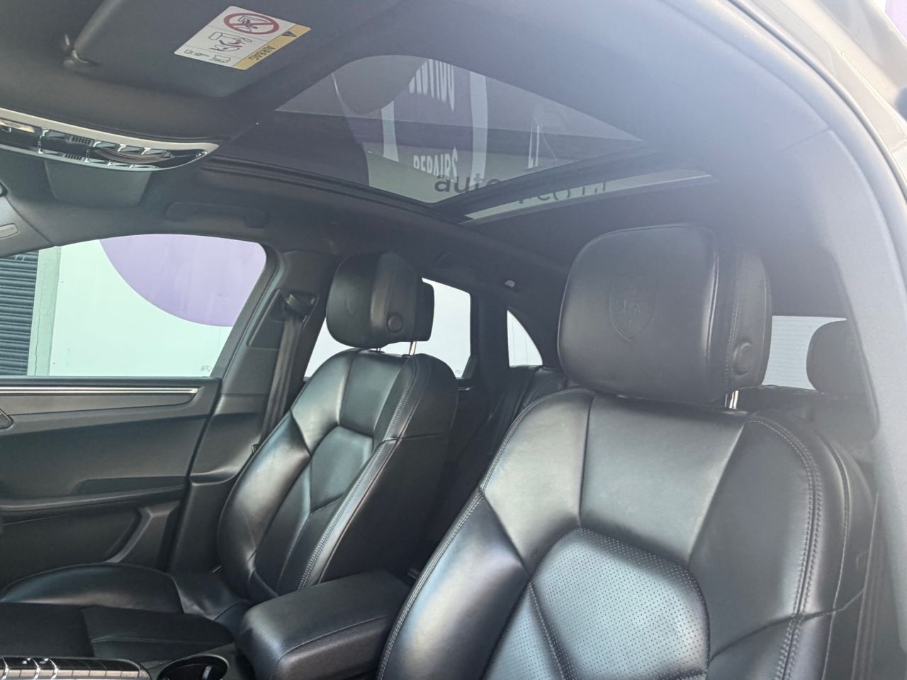 2019 PORSCHE MACAN 2.0T SUV 5dr Petrol PDK 4WD Euro 6 (s/s) (245 ps) - vehicle photo 16 for sale on PureCar