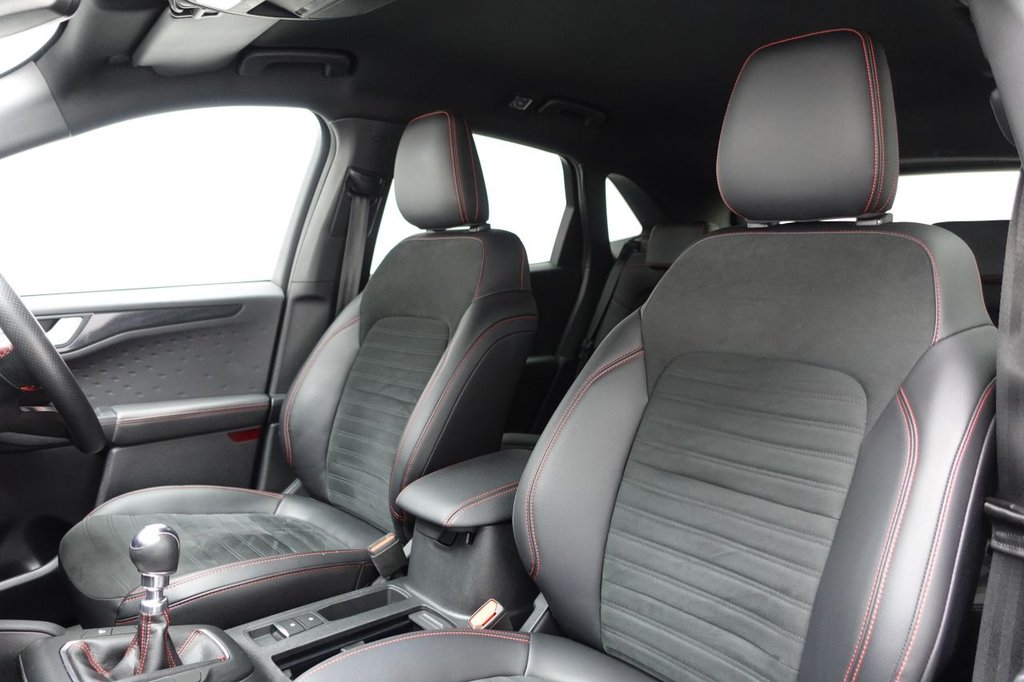 2020 Ford Kuga — image 11