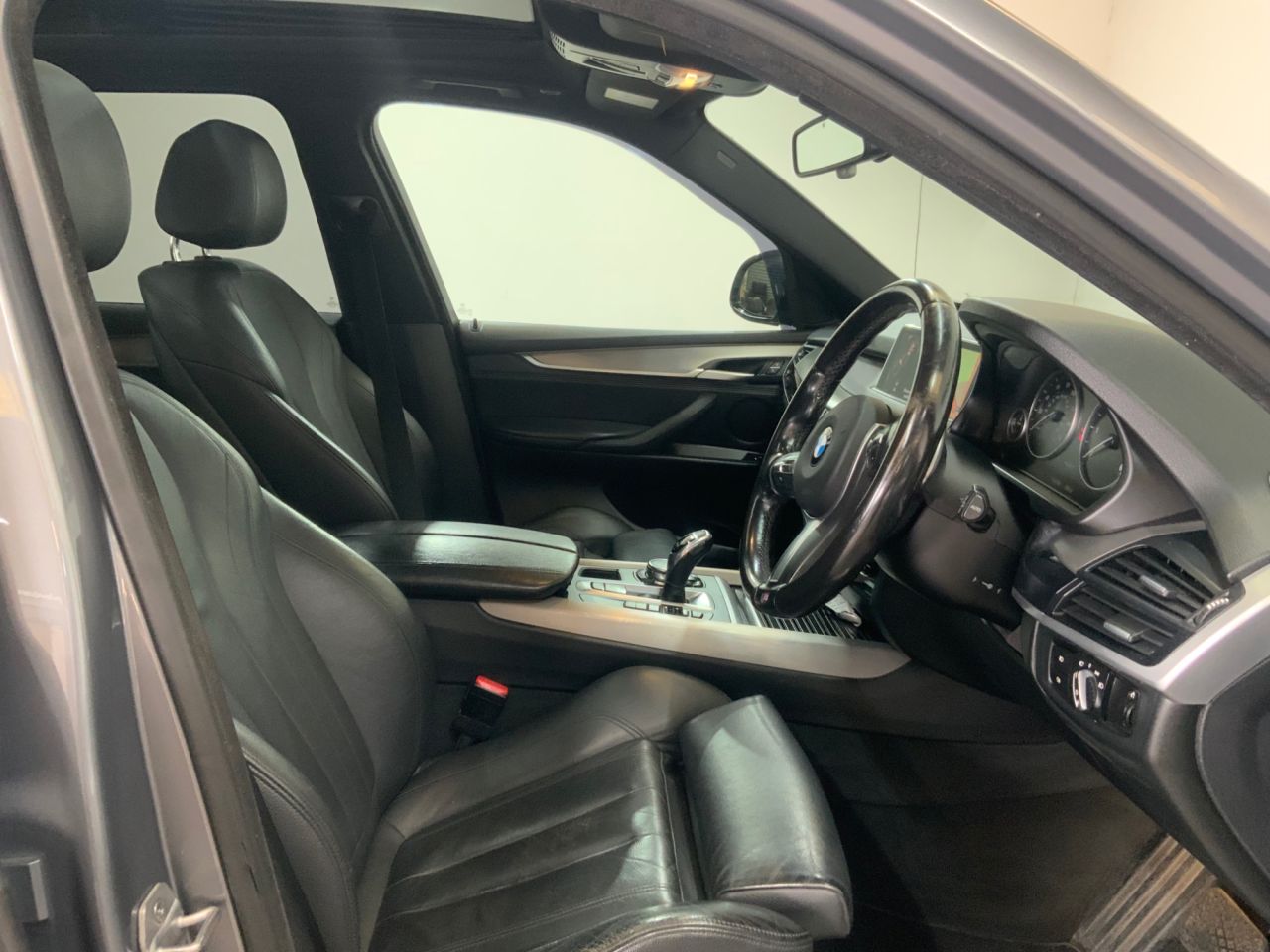 2016 BMW X5 M Sport - vehicle photo 14 for sale on PureCar