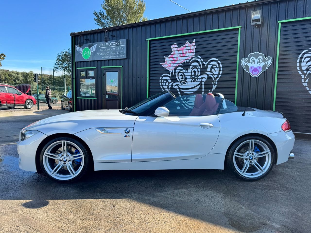 2013 BMW Z4 2.0 28i M Sport Convertible 2dr Petrol Manual sDrive Euro 6 (s/s) (245 ps) - vehicle photo 2 for sale on PureCar