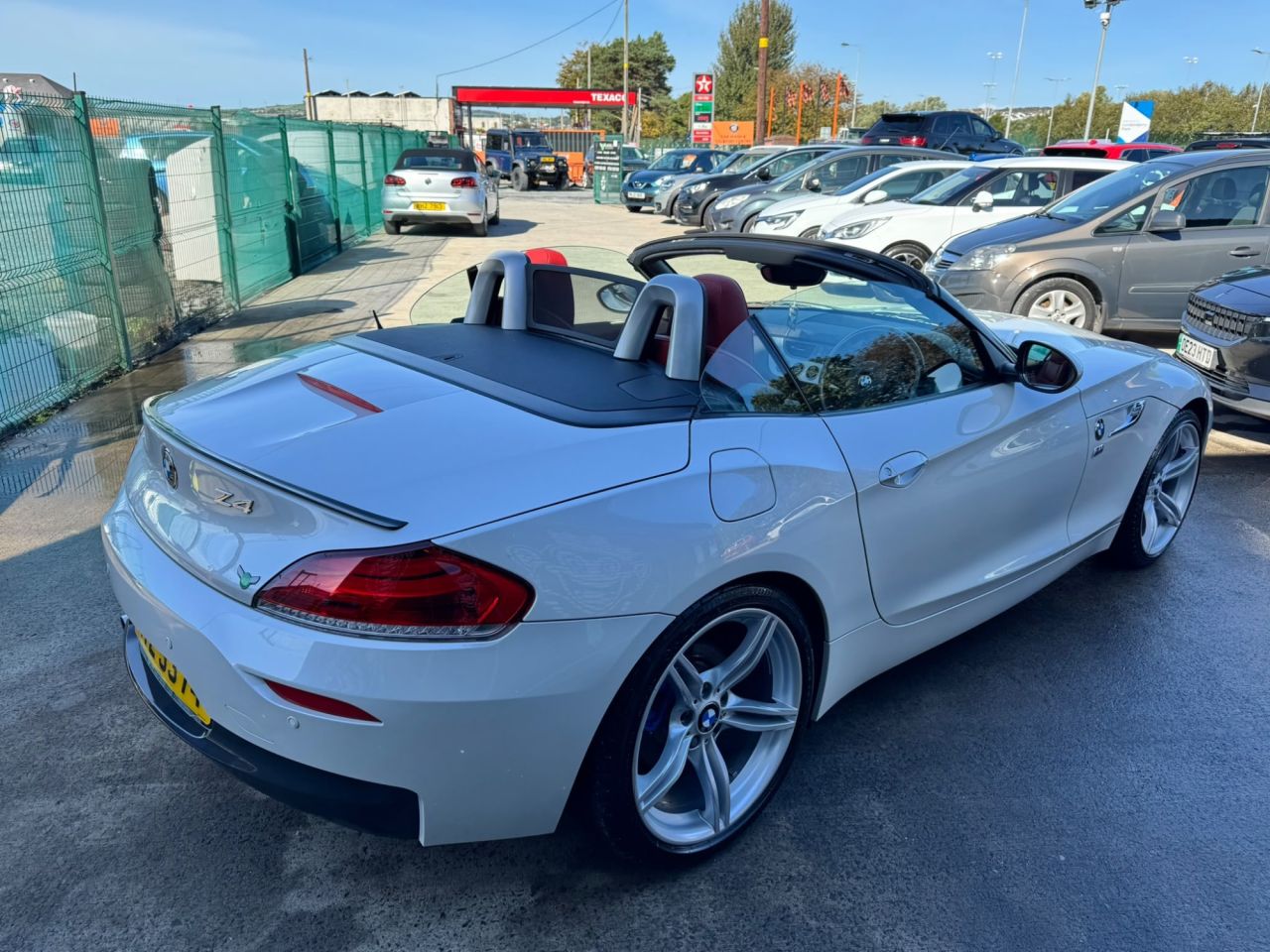 2013 BMW Z4 2.0 28i M Sport Convertible 2dr Petrol Manual sDrive Euro 6 (s/s) (245 ps) - vehicle photo 5 for sale on PureCar