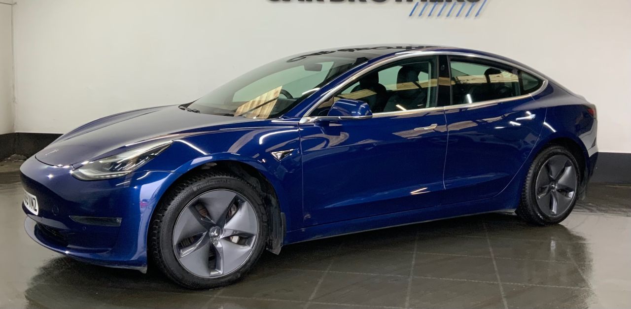 2019 TESLA Model 3 Standard Range Plus Saloon 4dr Electric Auto RWD (241 bhp) - vehicle photo 4 for sale on PureCar