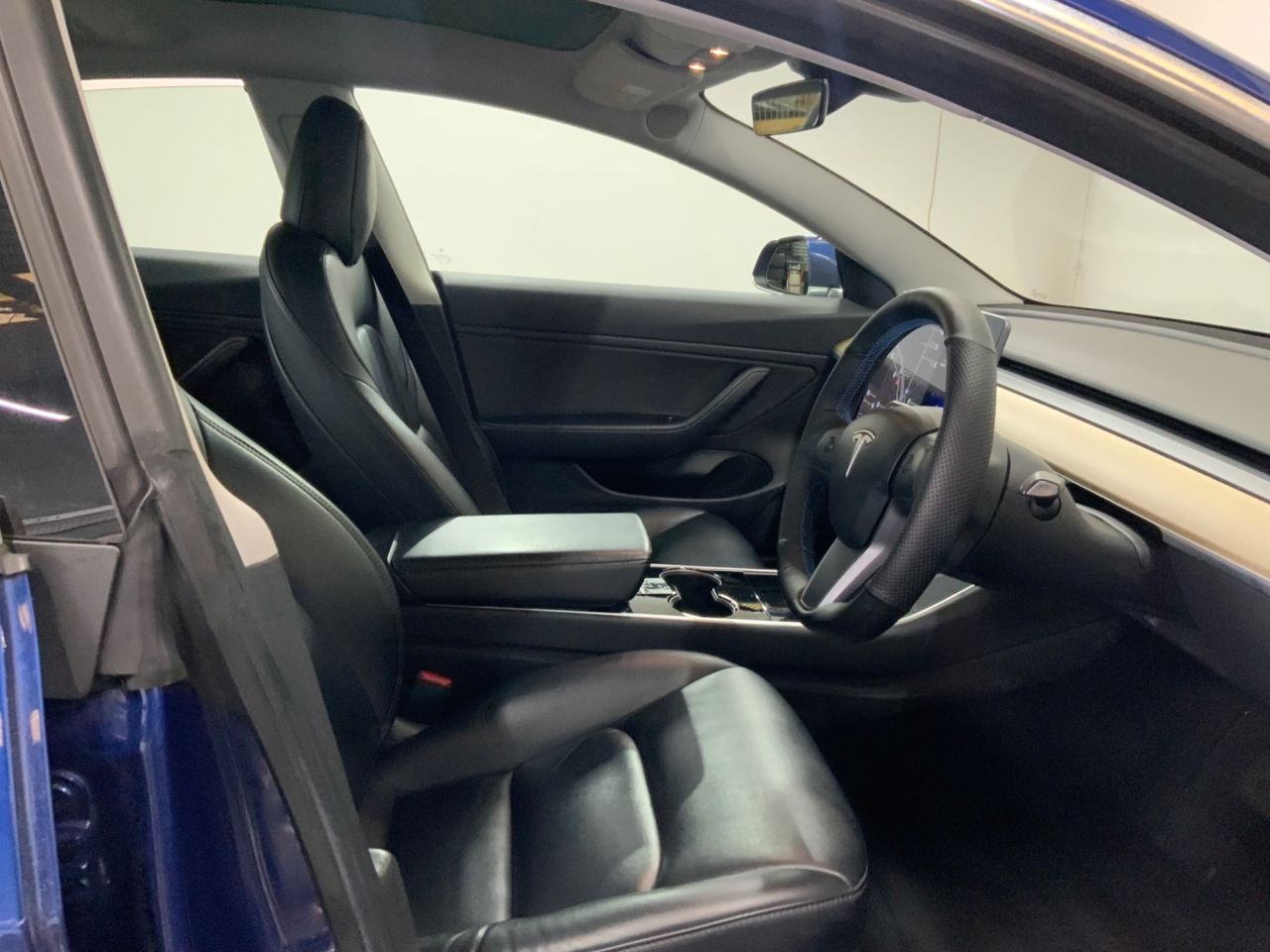2019 TESLA Model 3 Standard Range Plus Saloon 4dr Electric Auto RWD (241 bhp) - vehicle photo 13 for sale on PureCar