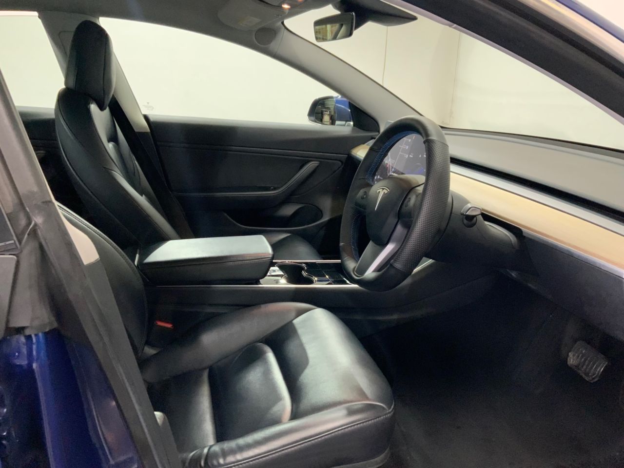 2019 TESLA Model 3 Standard Range Plus Saloon 4dr Electric Auto RWD (241 bhp) - vehicle photo 14 for sale on PureCar