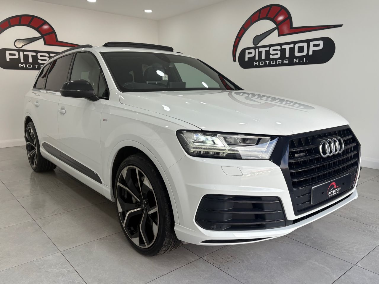2019 AUDI Q7 S Line - vehicle photo 9 for sale on PureCar