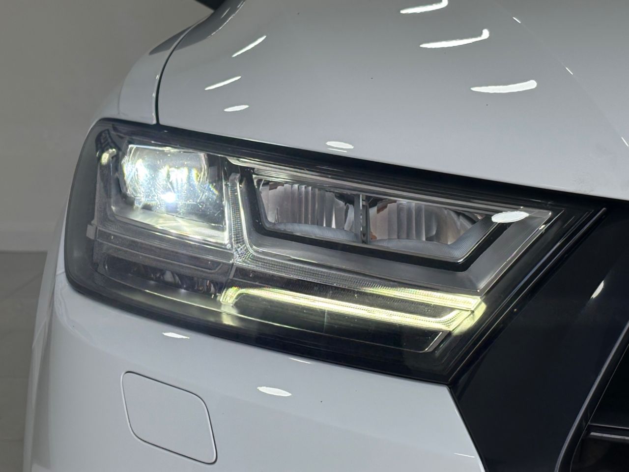 2019 AUDI Q7 S Line - vehicle photo 16 for sale on PureCar