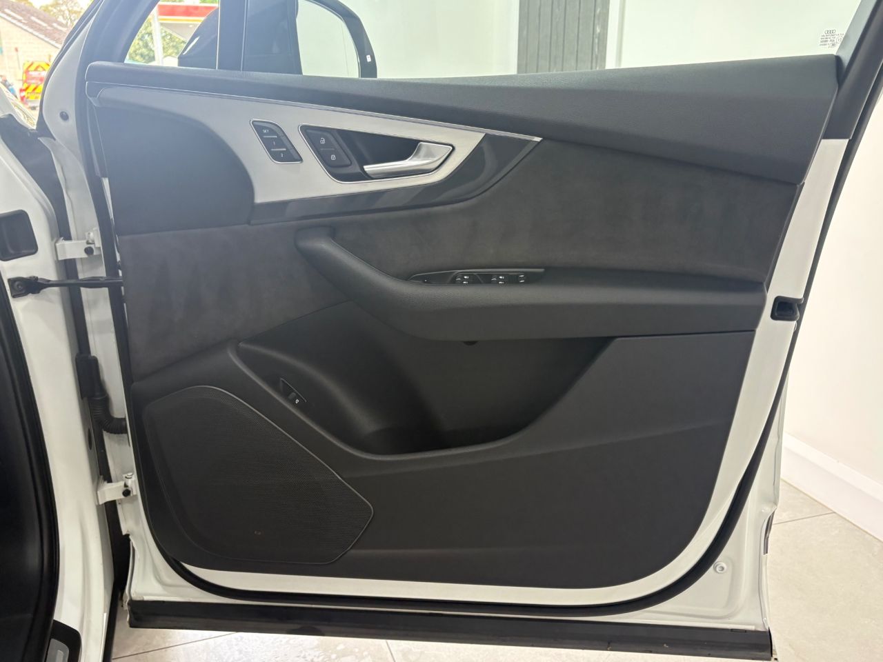 2019 AUDI Q7 S Line - vehicle photo 21 for sale on PureCar