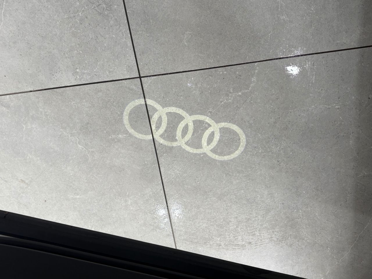 2019 AUDI Q7 S Line - vehicle photo 22 for sale on PureCar